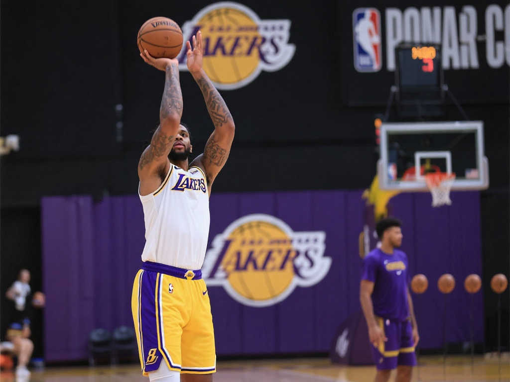 在最近的足 在最近的足